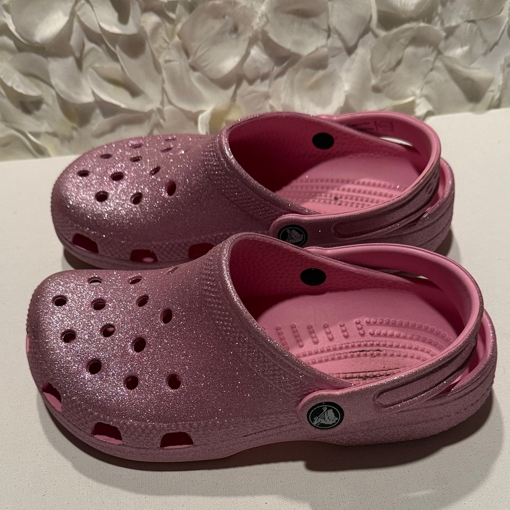 CROCS Kids Shimmery Rose Pink Clog Sandals - Picture 2 of 4